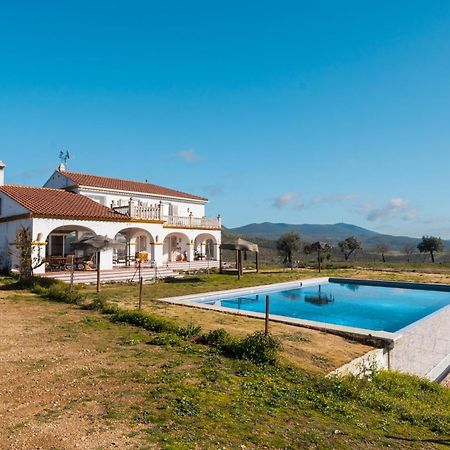 Cortijo Los Tomillares Villa Guadalcanal Екстериор снимка